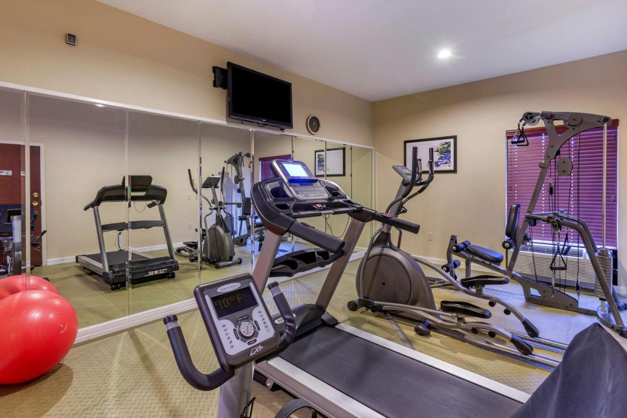 Best Western Plus Springfield Airport Inn Экстерьер фото