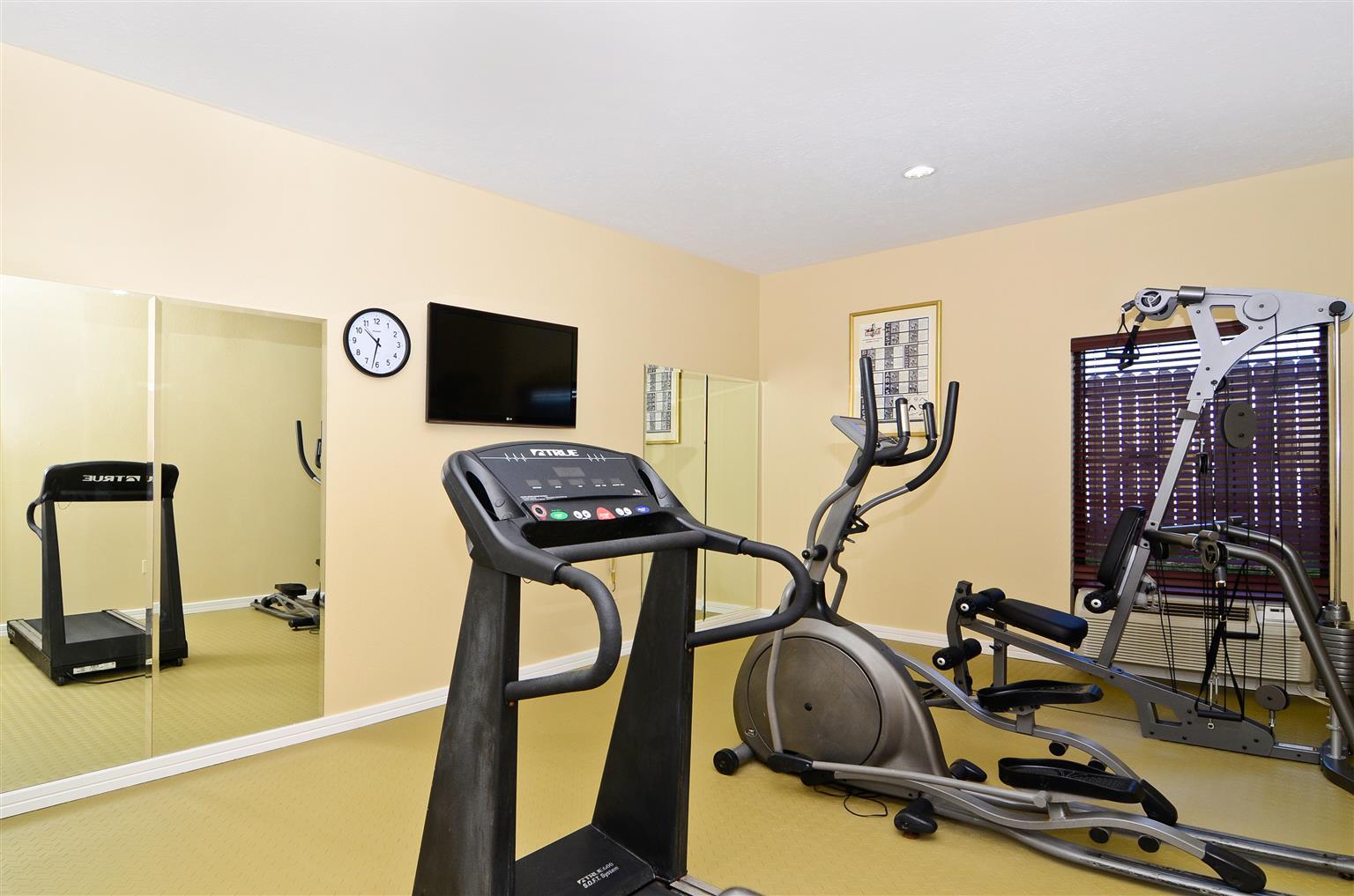 Best Western Plus Springfield Airport Inn Экстерьер фото