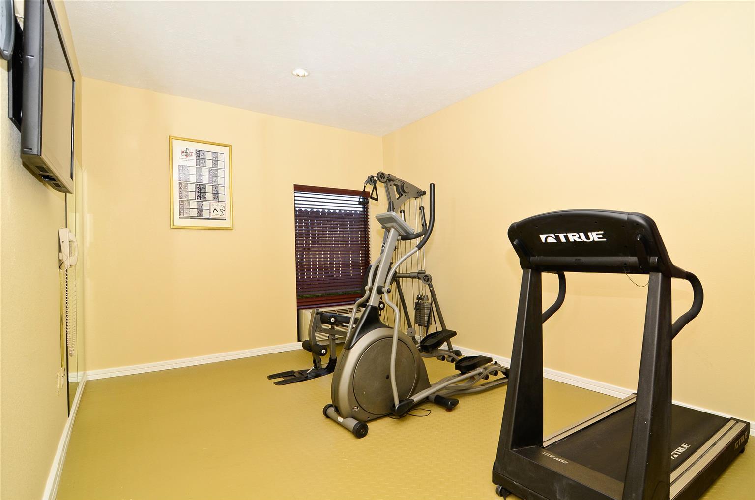 Best Western Plus Springfield Airport Inn Удобства фото
