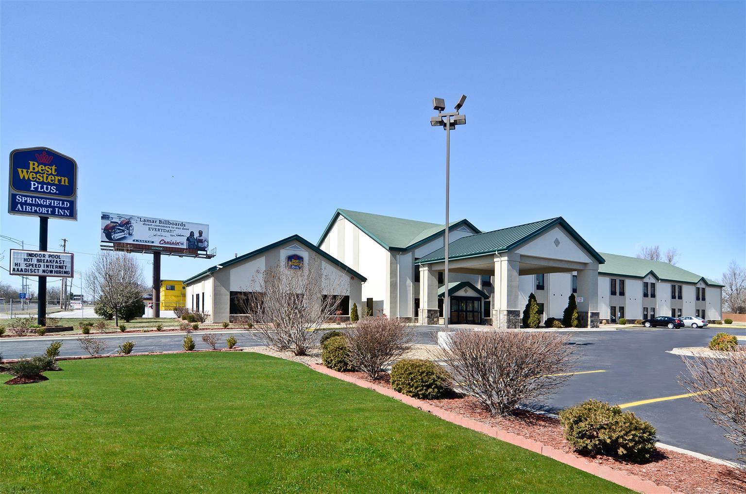 Best Western Plus Springfield Airport Inn Экстерьер фото